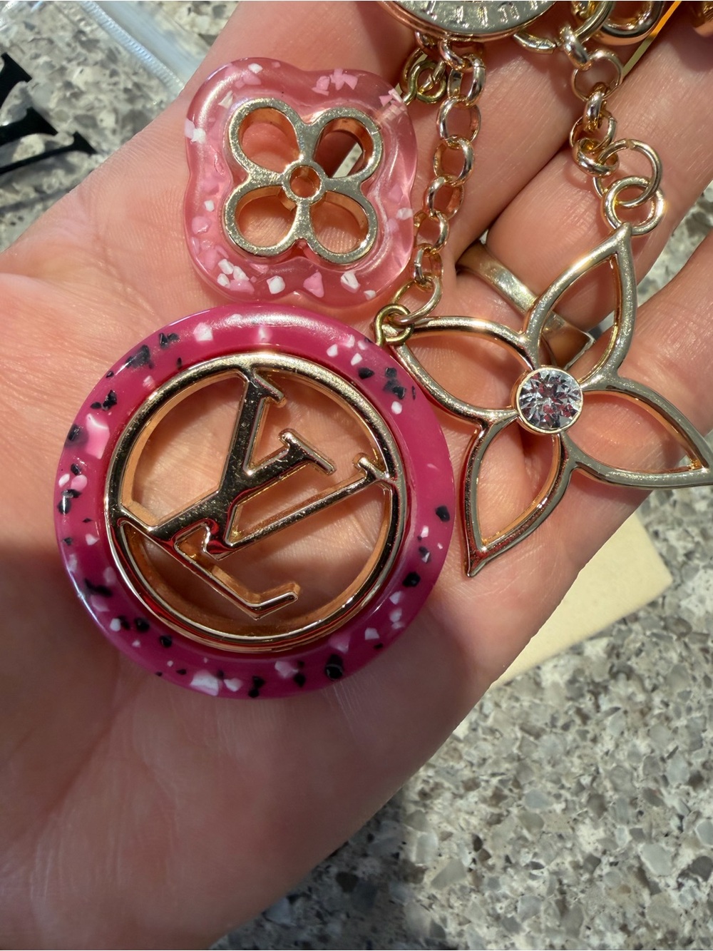 Louis Vuitton Pink & Gold Monogram Flower Key Holder Charm - Picture 5 of 14
